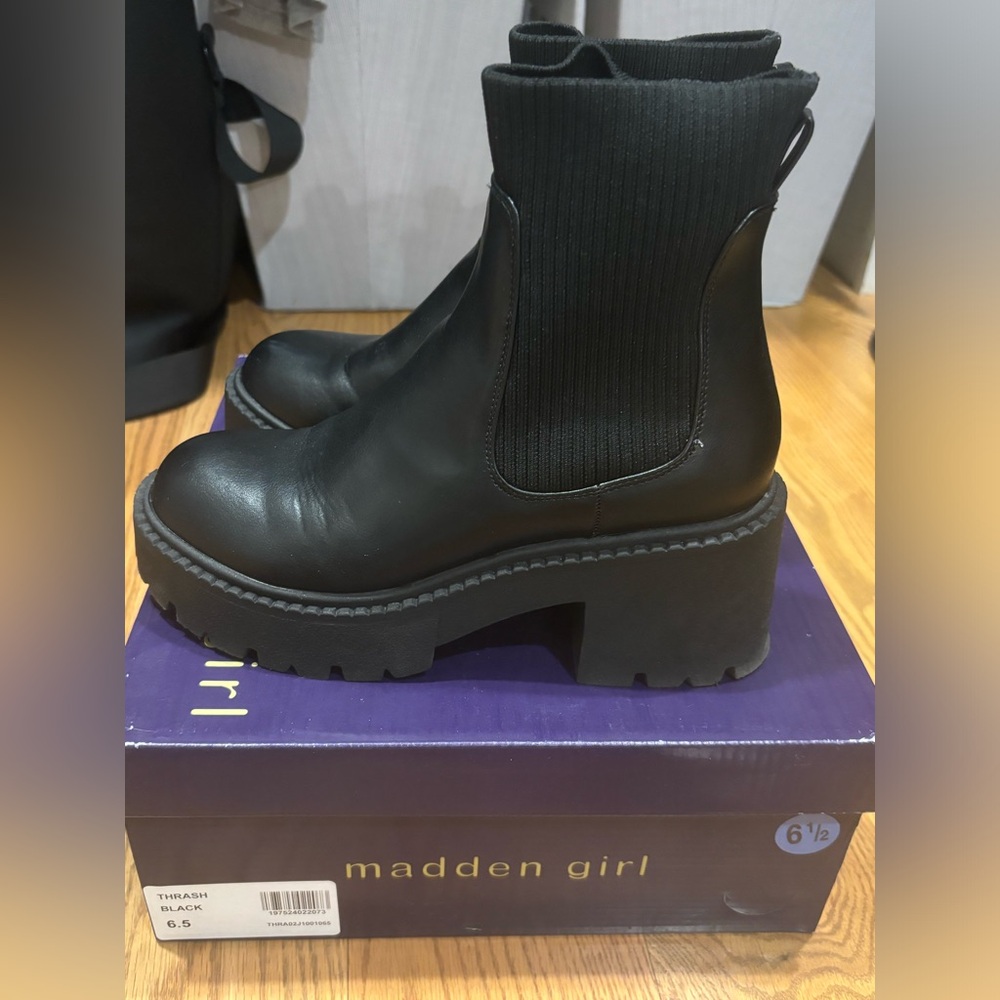 Chelsea Boot!
